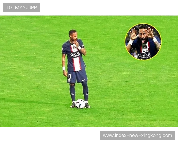 内马尔任意球弧线再现魔术,巴西技术流压制对手